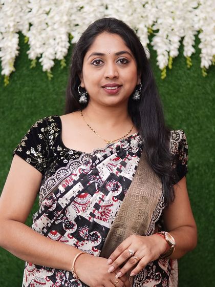 A portrait of one of my students from Batch 15 on her graduation day, looking radiant and ready for her new career.