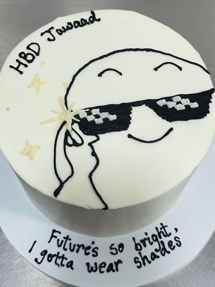 Manifesting this energy for the future. This meme cake says "Future's so bright, I gotta wear shades". It's a fun and optimistic cake for any celebration.