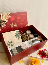 Dessert Gifting & Hampers