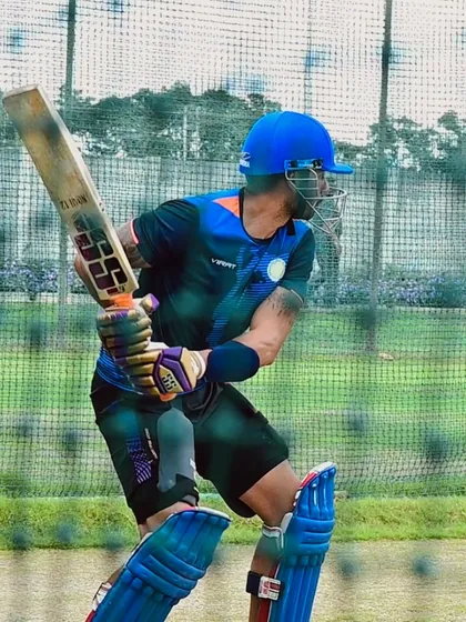 The best train here. We provide an environment where even seasoned professionals like Ranji player Vijay Madyalkar come to refine their technique and prepare for top-tier competition.