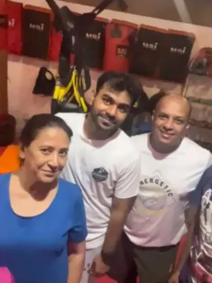 A weekend selfie with some of the crew. The bonds we build here go beyond the training floor.