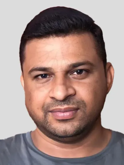 An unbelievable 5-month progress for our Delhi patient. His hairline is already visible, and confidence is restored, with full results still to come.
