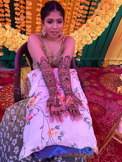 Umesh Kumar - Bridal & Wedding Mehandi Intricate Bridal Mehandi (Hands & Feet) photo 43