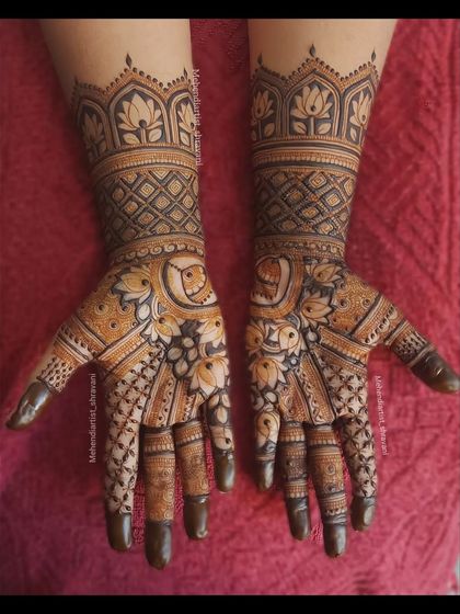 Intricate Hand & Arm Designs photo 21