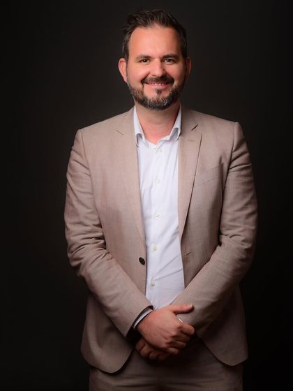 Vishal Diwan - Corporate & Business Photography Studio Headshots photo 24