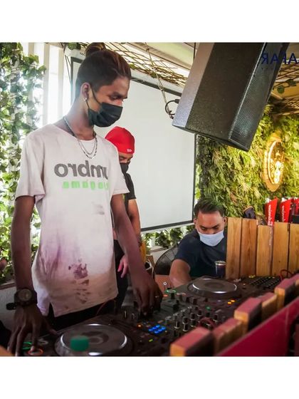 DJ Charles - Music Fusion & Visual DJing (VDJ) At The Console photo 16