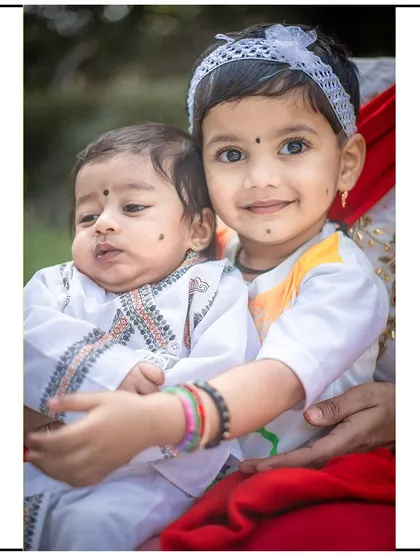 Capturing the special bond between siblings is one of my favorite things to do. I am patient with all temperaments, from shy to energetic, to get authentic photos of their connection.