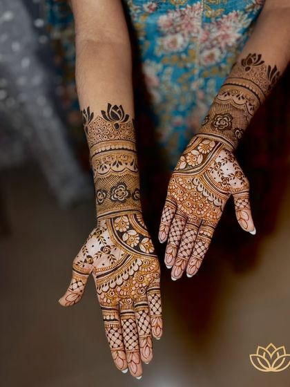 Lotus Mehendi Arts - Bridal & Occasion Mehendi Elaborate Bridal Designs photo 9
