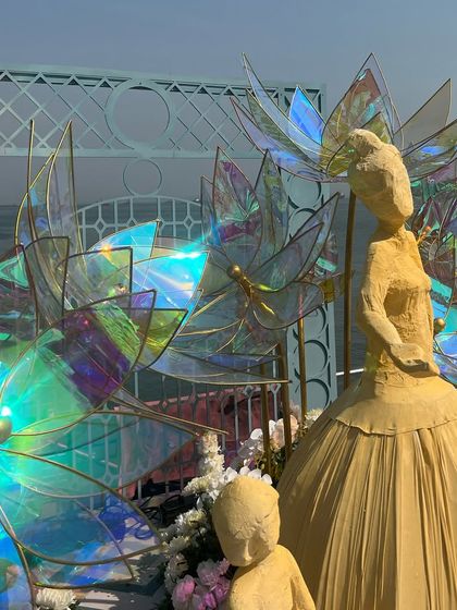 Unique Varmala & Stage Designs photo 17