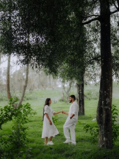 AJ Picture Company - Wedding & Couple Photography Pre-Wedding Stories: Your Love, Your Style photo 55