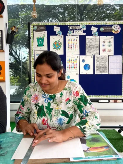 A student in the CFA course uses a ruler to set up her grid for a detailed drawing. We teach practical methods for achieving accuracy.