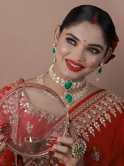 Another beautiful shot of the Karva Chauth look.