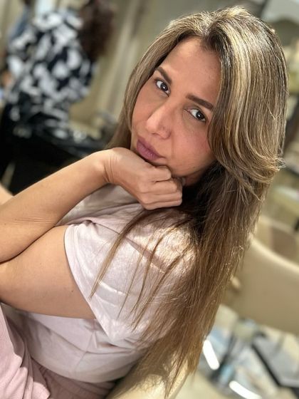 Beautiful Blondes photo 6