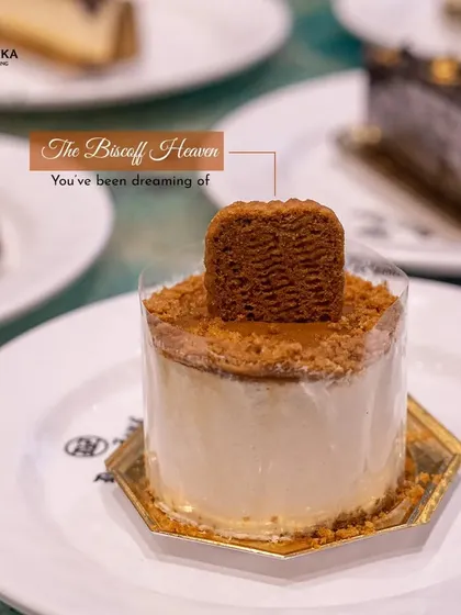 The Biscoff heaven you've been dreaming of. Indulge in our Lotus Biscoff Cheesecake, where creamy meets crunchy.