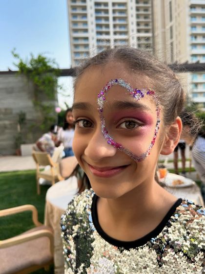 Face Painting & Glitter Bar photo 21