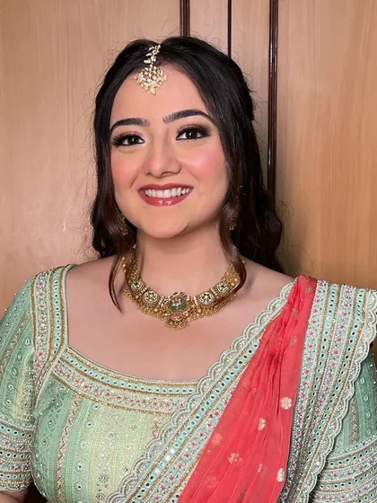 A radiant and timeless look with soft glam eyes and flawless skin.