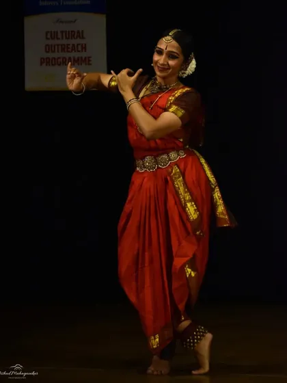 Another moment from a Krishna-centric piece, where I use abhinaya to convey his divine and mischievous personality.