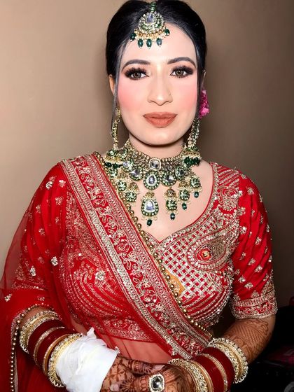 Timeless Red & Gold Brides photo 36