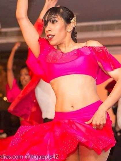 Minoti Ramachandra - Latin Dance Instruction Performances & Stage Life photo 4