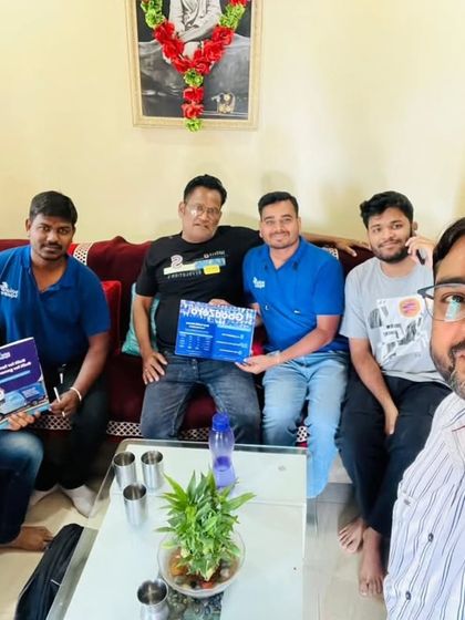 SolarSquare - Residential & Community Rooftop Solar Solutions Our Happy Customers: Homes & Families photo 19