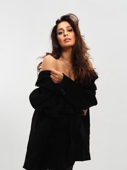 Modern Glam & Portraits photo 7