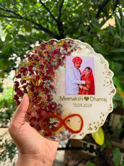 Vinys Galleria - Custom Resin Home Decor Round & Agate Style Photo Frames photo 6