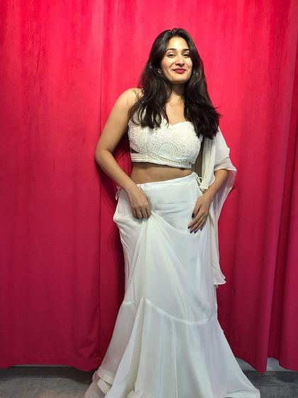 Bhargavi and Poorvika - Ethnic & Fusion Wear Rental Modern Fusion & Indo-Western photo 9