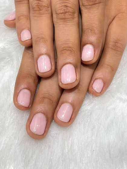 The very first client at my studio. We went for a simple, clean, and pretty light pink gel polish to celebrate the new beginning.