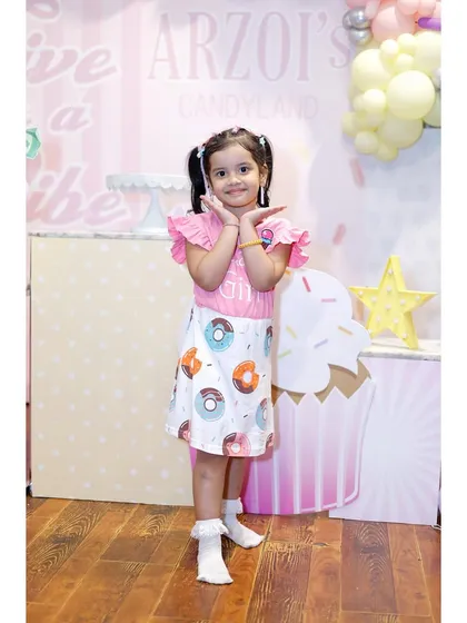 The birthday girl, Arzoi, looking adorable at her 'Candyland' themed party. I help coordinate everything to make your child the star of their sweet celebration.