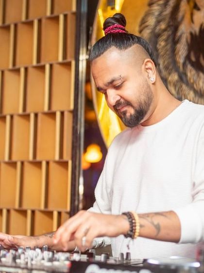 A focused shot of me mixing at Badmaash.