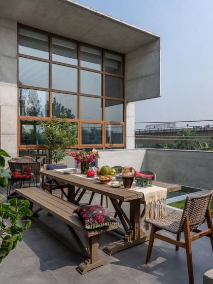 Full-Scale Transformations: International Residences photo 5