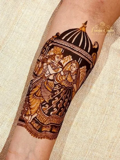 The divine love of Radha and Krishna, captured in intricate detail. I specialize in creating spiritual and portrait mehendi, bringing a sense of sacred artistry to your bridal henna. Each figure is drawn with immense care to reflect the emotion and beauty of the story being told.