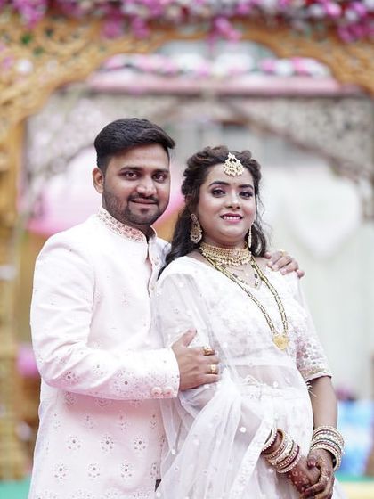 Contemporary & Pastel Bridal Glam photo 24