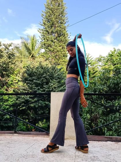 Gowri Murthy - Flow Arts Instruction & Performance My Flow Journey photo 23