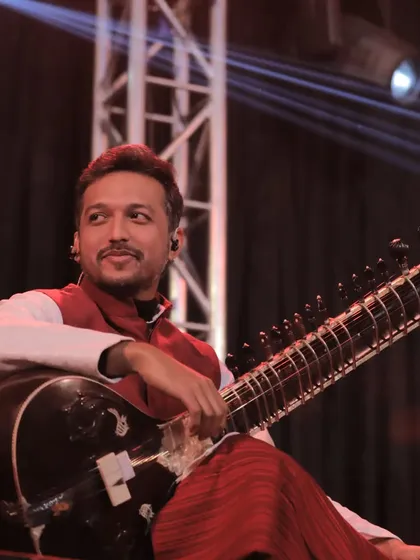A relaxed moment on stage. The connection with fellow musicians in the Anirudh Varma Collective allows us to create music that is both tight and spontaneous.