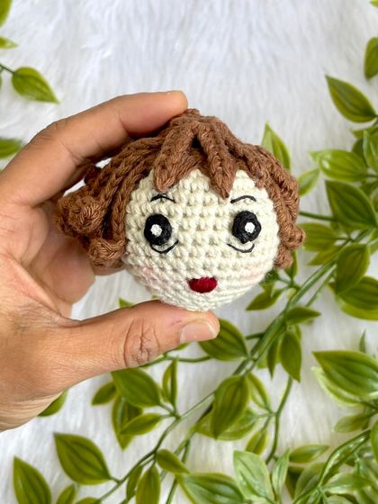 A nostalgic order of the Shin-chan family as keychain heads! It was so fun to capture the quirky expressions of Shin-chan, his parents, and even his little dog, Shiro.