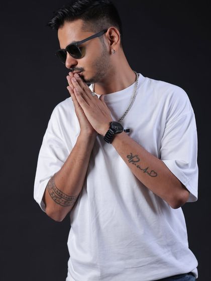 Kuldeep Parmar - Private & Corporate Event DJ Behind the Console photo 3