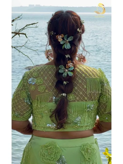 The Mehendi braid against the beautiful backdrop of the sea in Goa.