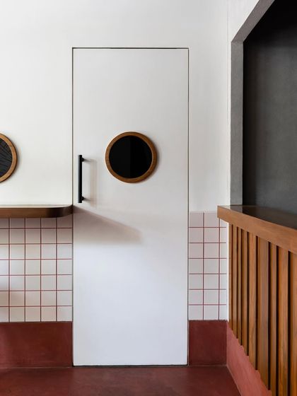 Branded Restaurant & Cafe Interiors photo 6