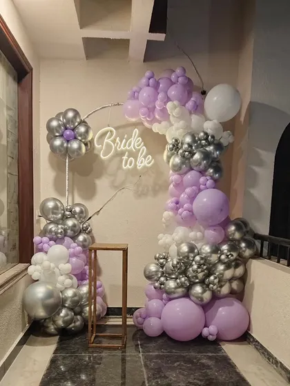 Another shot of the purple and silver "Bride to be" setup.