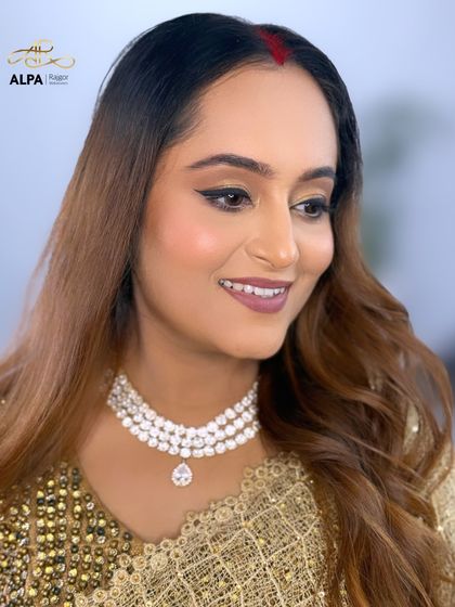 Ageless Beauty: Makeup for Mature Skin photo 13