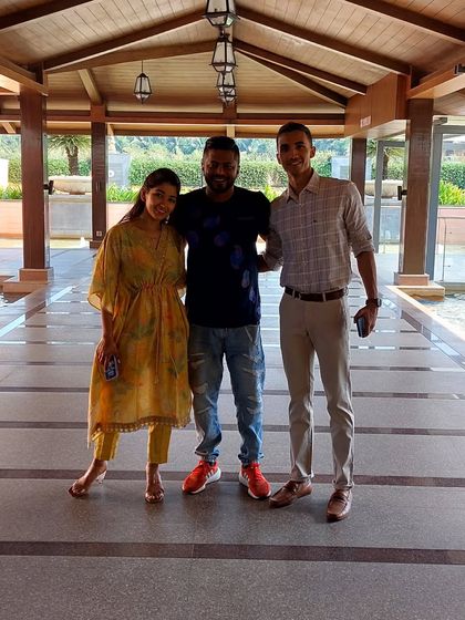 It's always a pleasure to connect with the happy couple after a successful gig. Posing with the bride and groom after playing for their beautiful destination wedding in Goa.