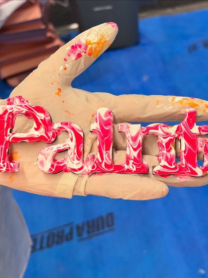 Nishka Mehta - Painting Workshops & Art Parties Art Jamming & Fluid Art Fun photo 8