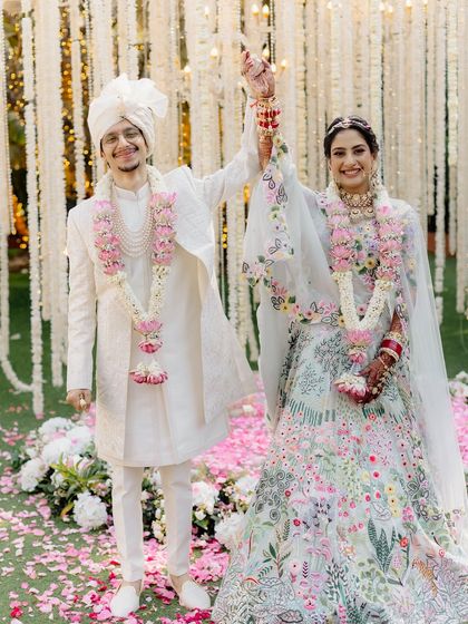 A moment of pure celebration. Bhoomi's effortless and radiant look was perfect for her joyful wedding day, showcasing a modern yet timeless bridal style.