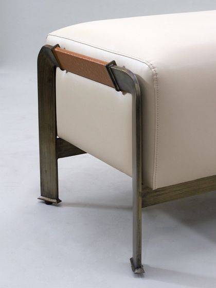 TIS Living - Bespoke Furniture for Entire Homes Statement Seating: Armchairs, Sofas & Loungers photo 48