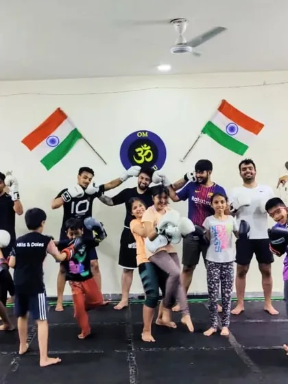 When training is fun, you never want to miss a day. Our Muay Thai classes are full of energy and positive vibes.