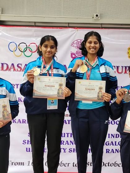 Our team of 25m and 50m medalists, including myself, at the Dasara Games CM Cup.