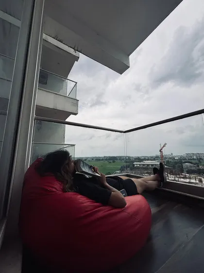 A moment of peace and movement. Whether I'm on stage or relaxing on my balcony, I'm always connected to the rhythm of life, which is the foundation of all my music.