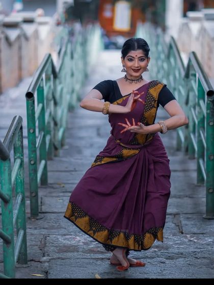 Shreya Balaji - Bharatanatyam Performances Artistic Dance Portraits photo 3