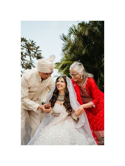 The Wedding Diaries - Wedding Photography & Videography Radiant Bridal Portraits photo 21